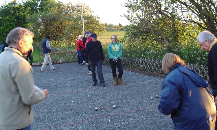 court photo of the club The Railway Inn Petanque Club located in Gravesend - United Kingdom